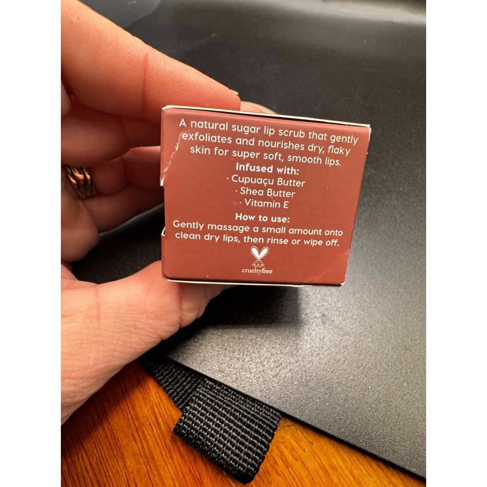 NWT Colourpop Chocolate Milkshake Lip Scrub - Picture 5 of 5